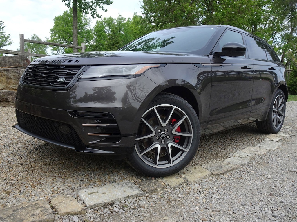 New 2025 Land Rover Range Rover Velar Dynamic SE SUV