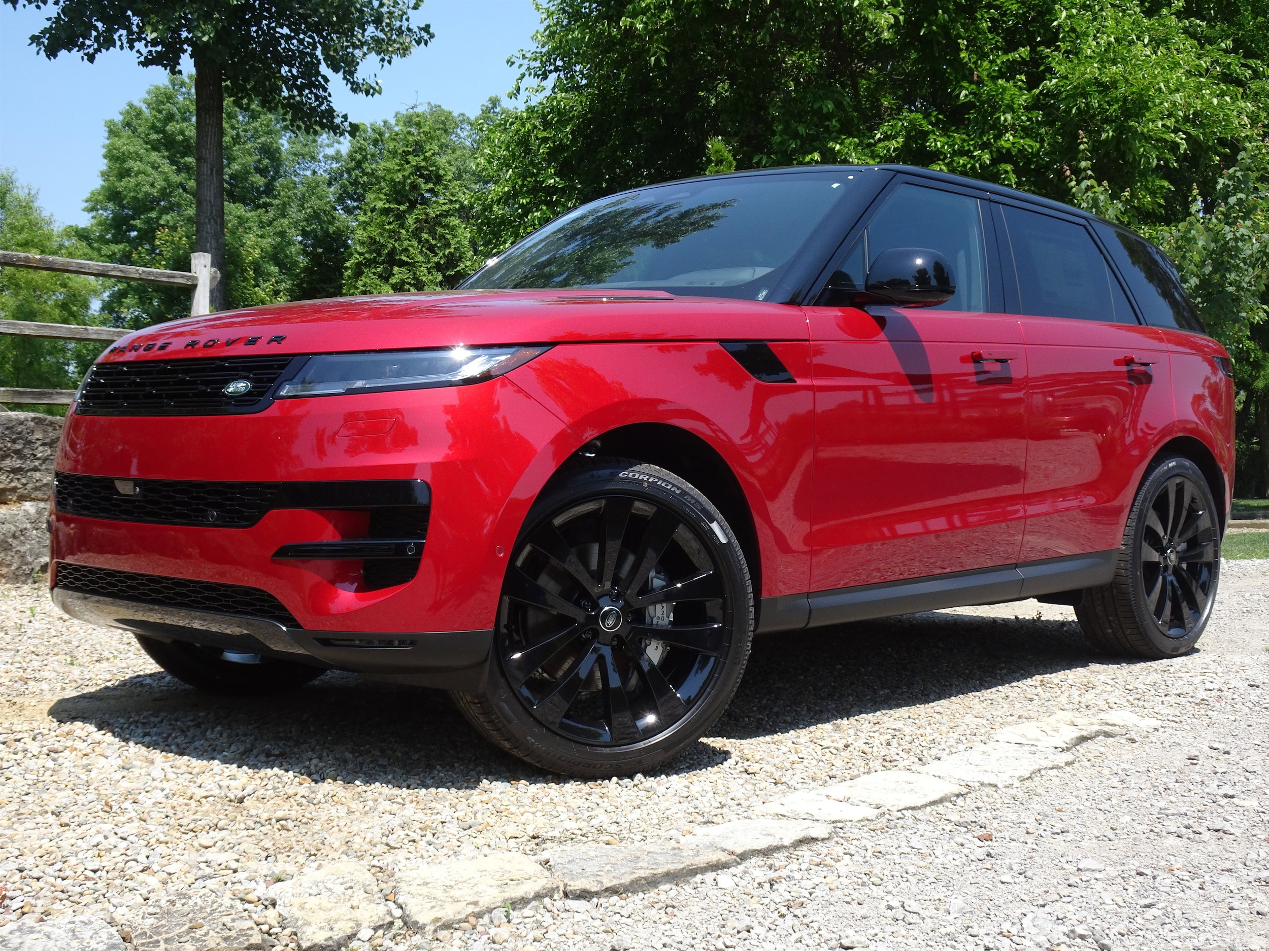 2025 Land Rover Range Rover Sport SE's photo