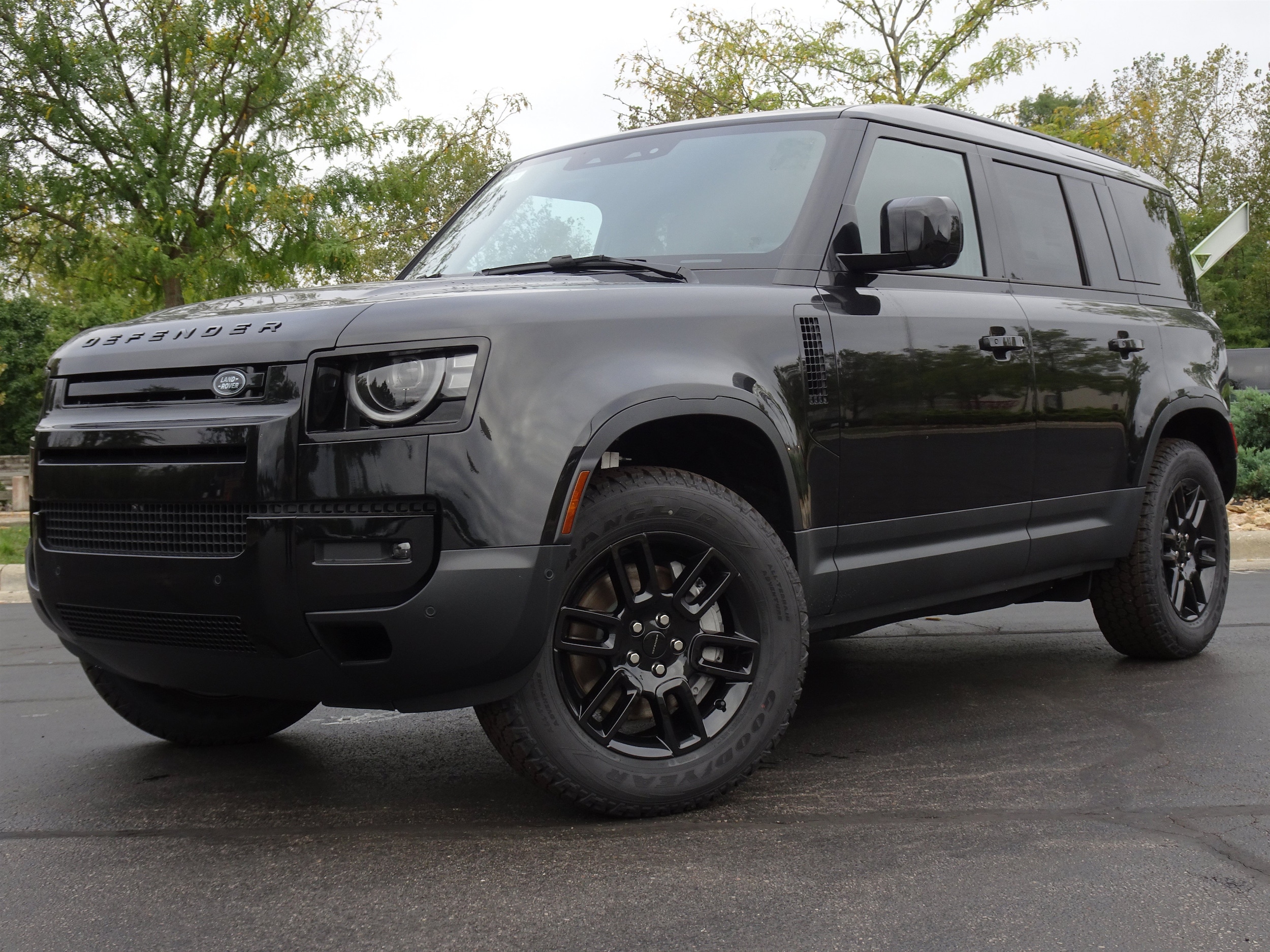 2026 Land Rover Defender