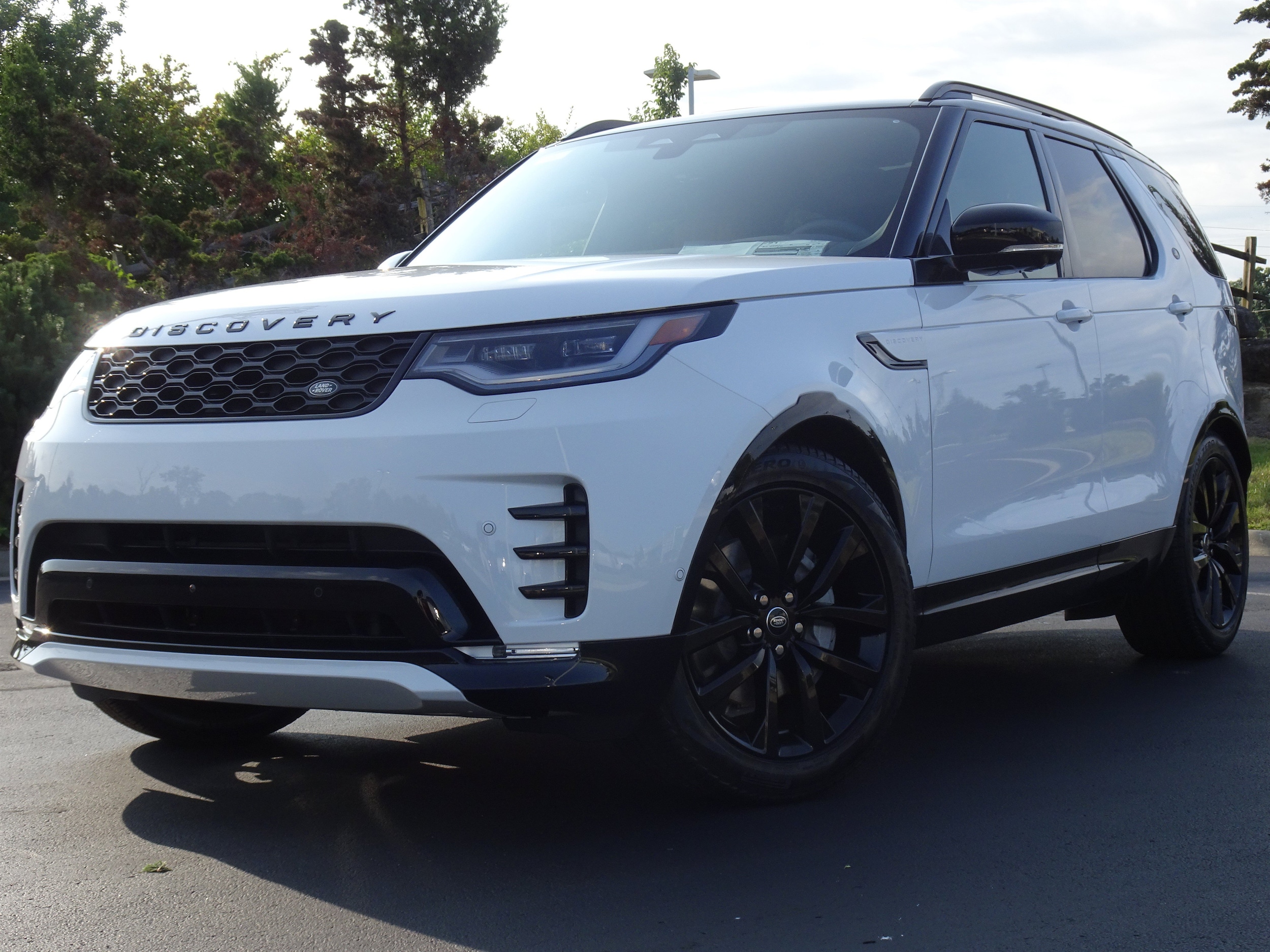2026 Land Rover Discovery