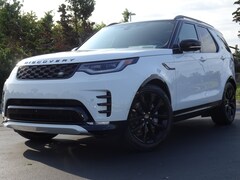 2026 Land Rover Discovery Dynamic SE SUV