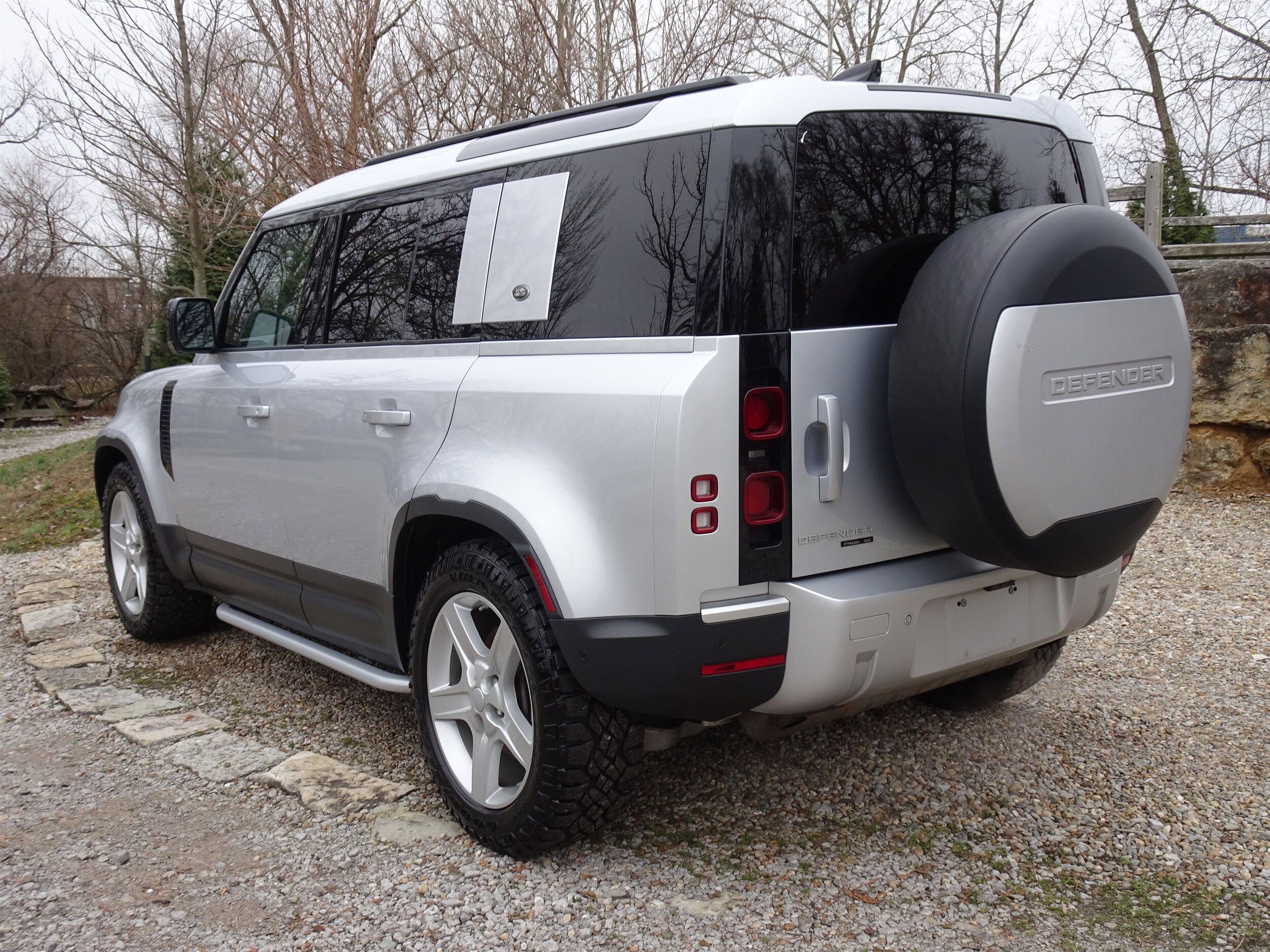 2020 Land Rover Defender SE - Photo 8