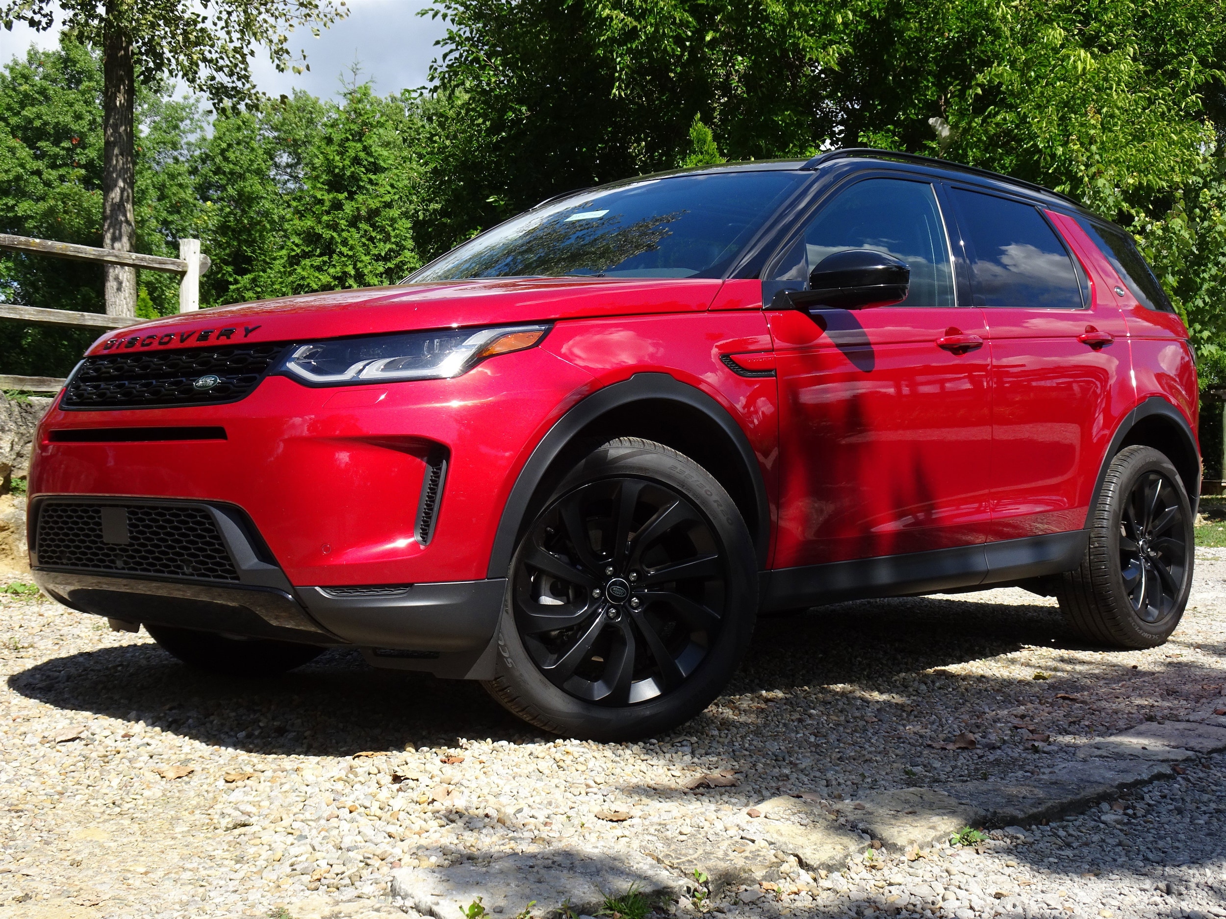 2023 Land Rover Discovery Sport SE