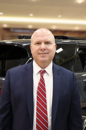 Staff member Rich Allen from ID_41352cdbaac0