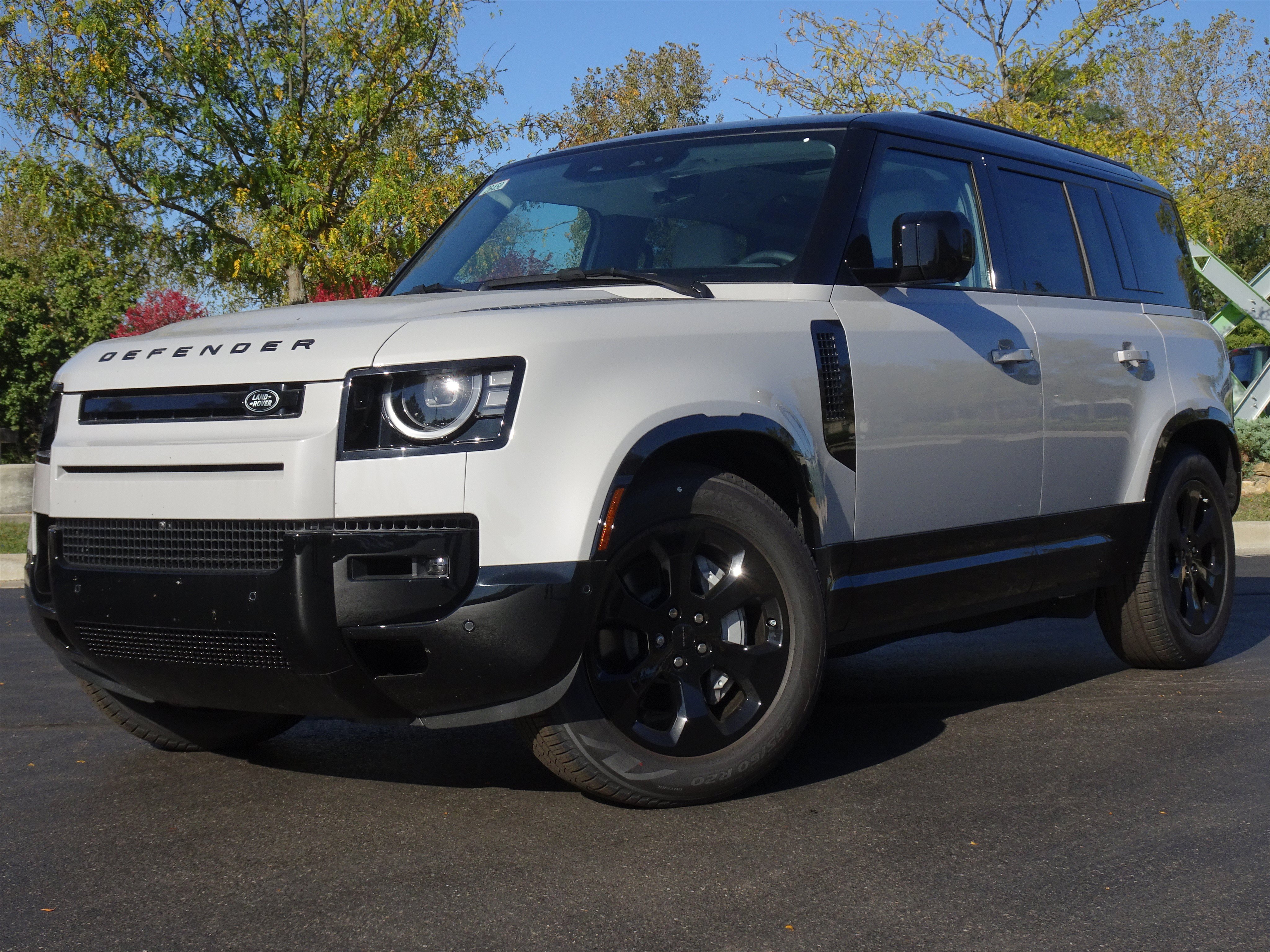 2026 Land Rover Defender 110