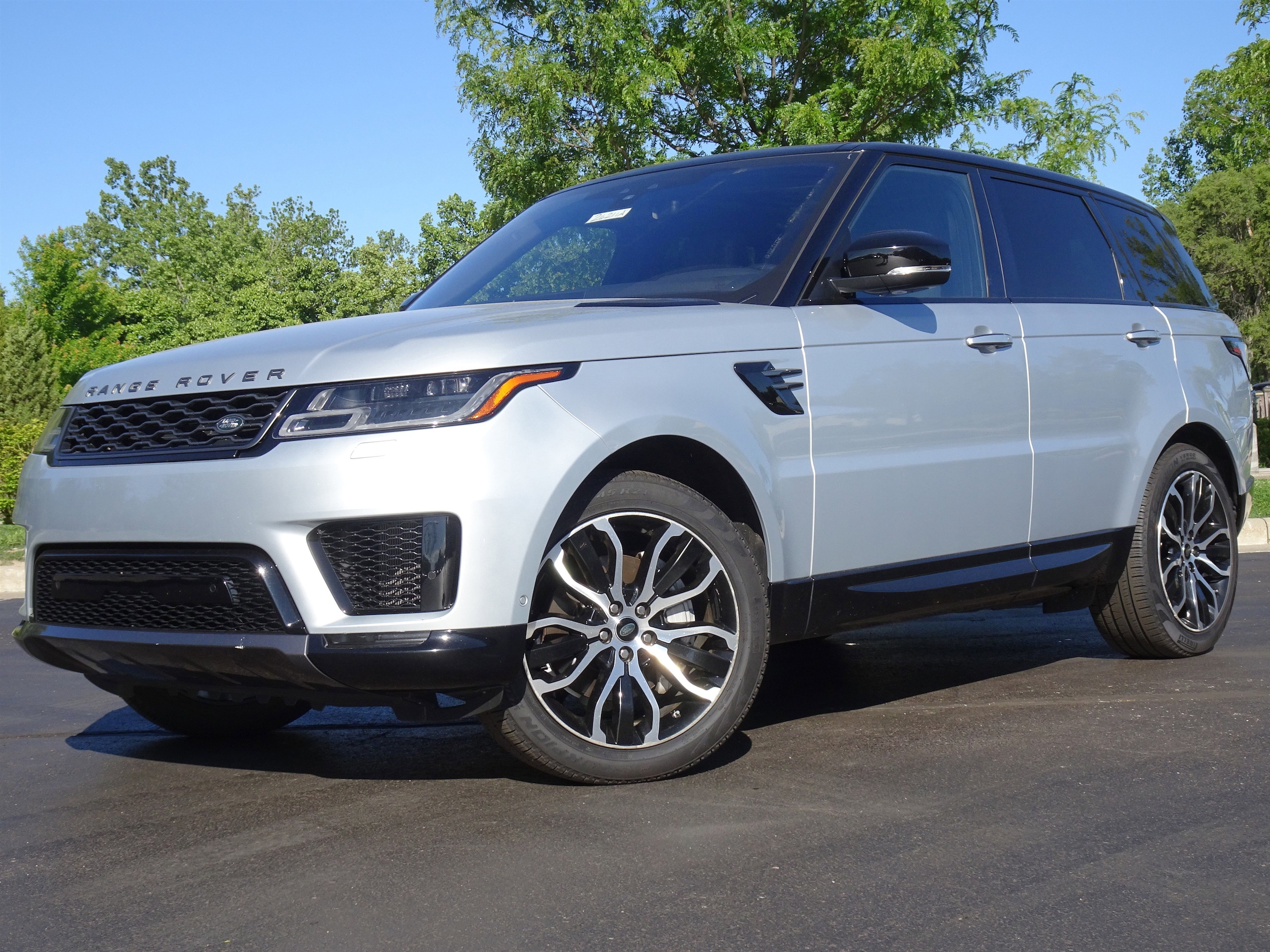 2021 Land Rover Range Rover Sport 3.0 MHEV HSE Silver Edition's photo