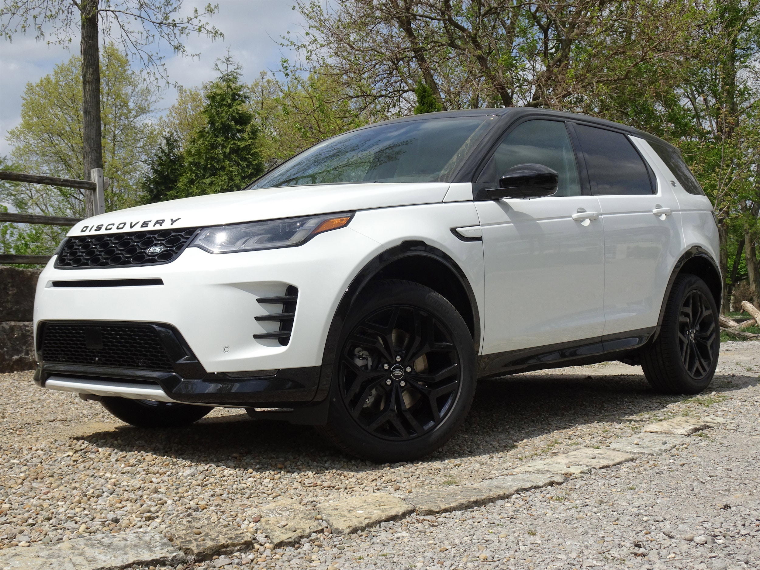 2026 Land Rover Discovery Sport Landmark