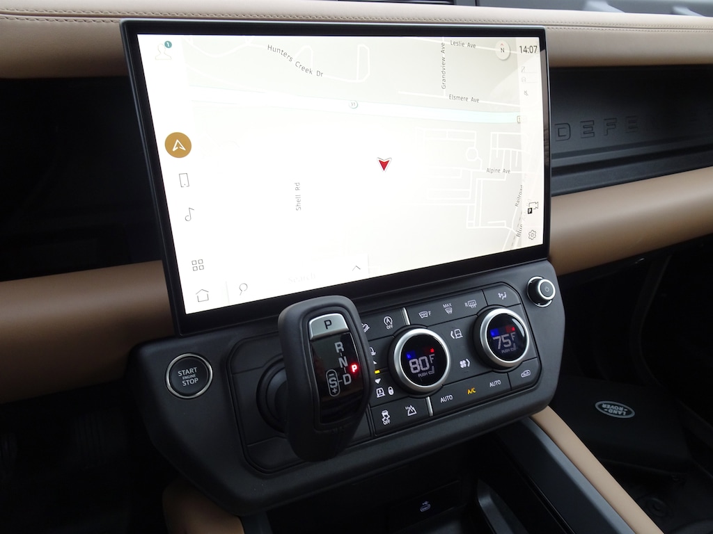 New 2026 Land Rover Defender 110 X-Dynamic SE SUV