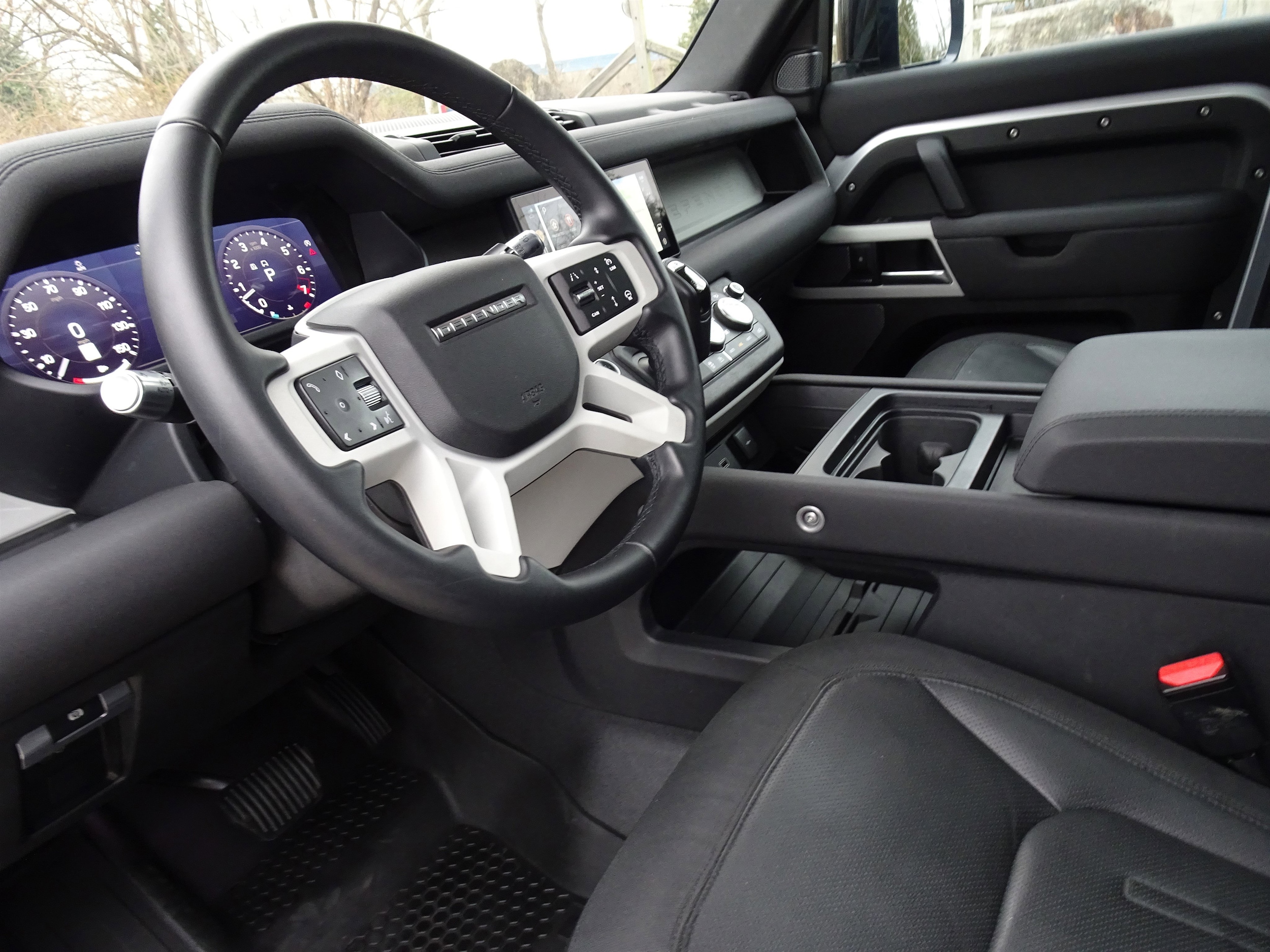 2020 Land Rover Defender SE - Photo 16