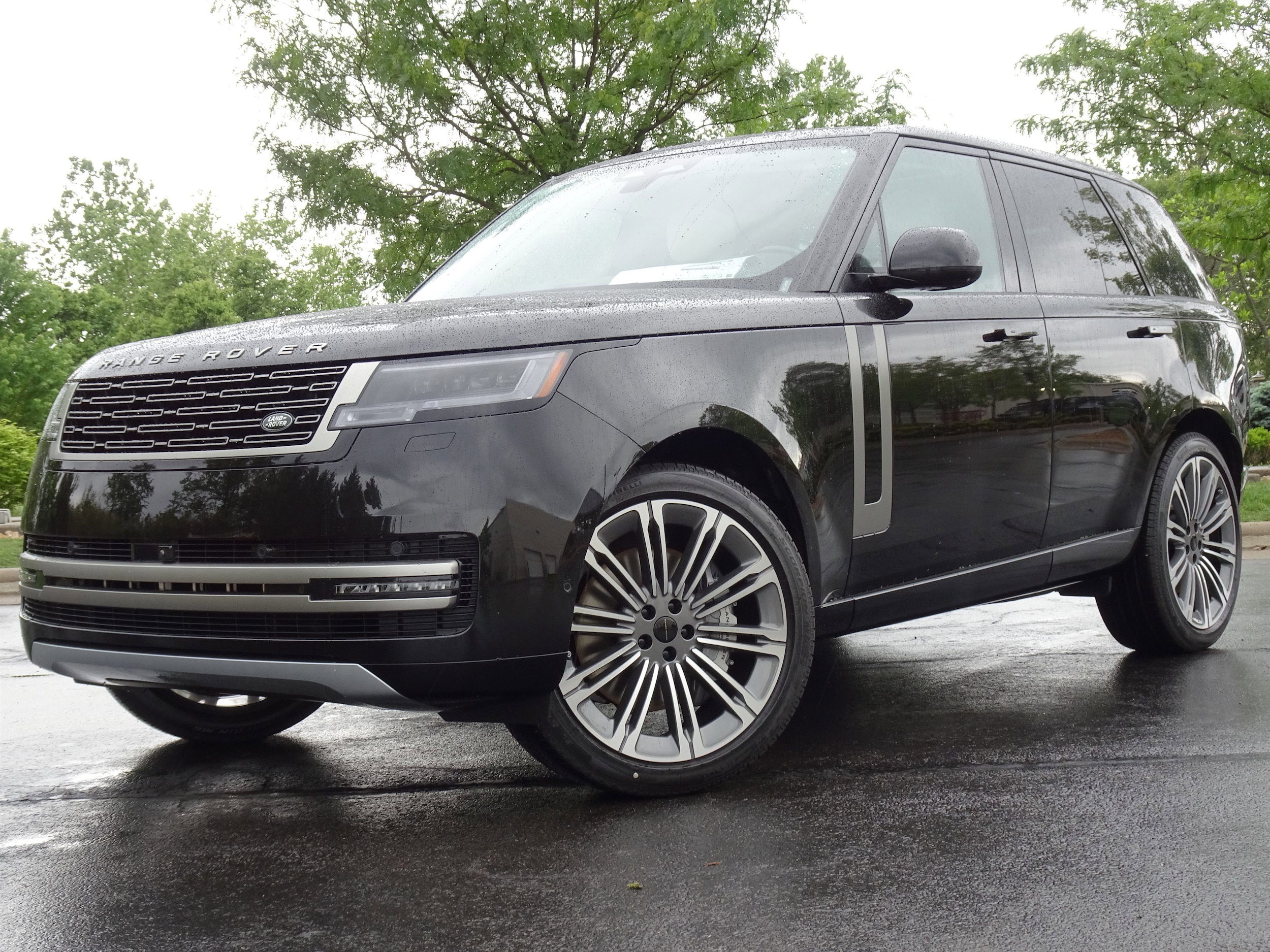 2026 Land Rover Range Rover 4.4 SE SWB's photo