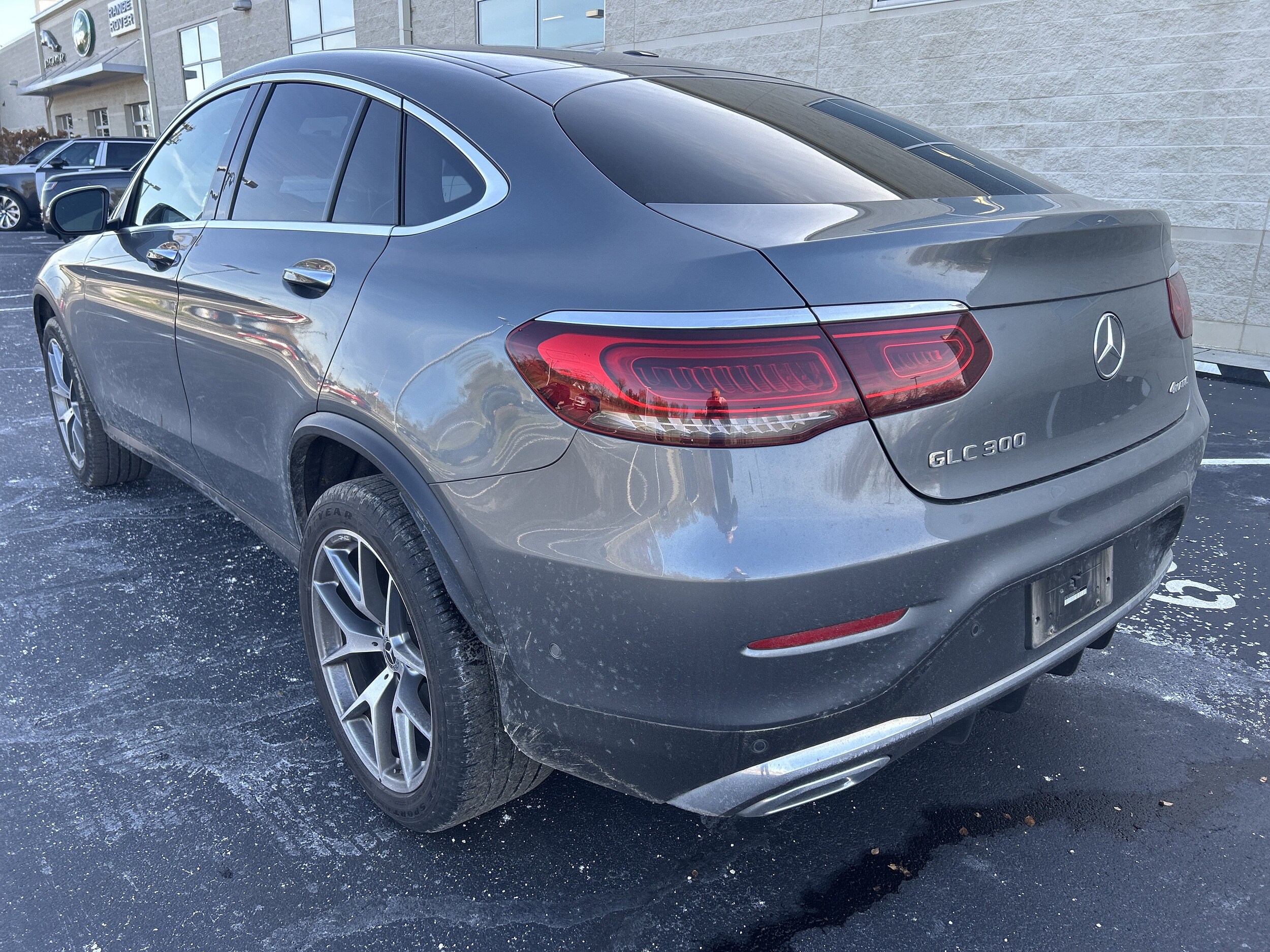 2021 Mercedes Benz GLC 300 4MATIC Coupe photo 2