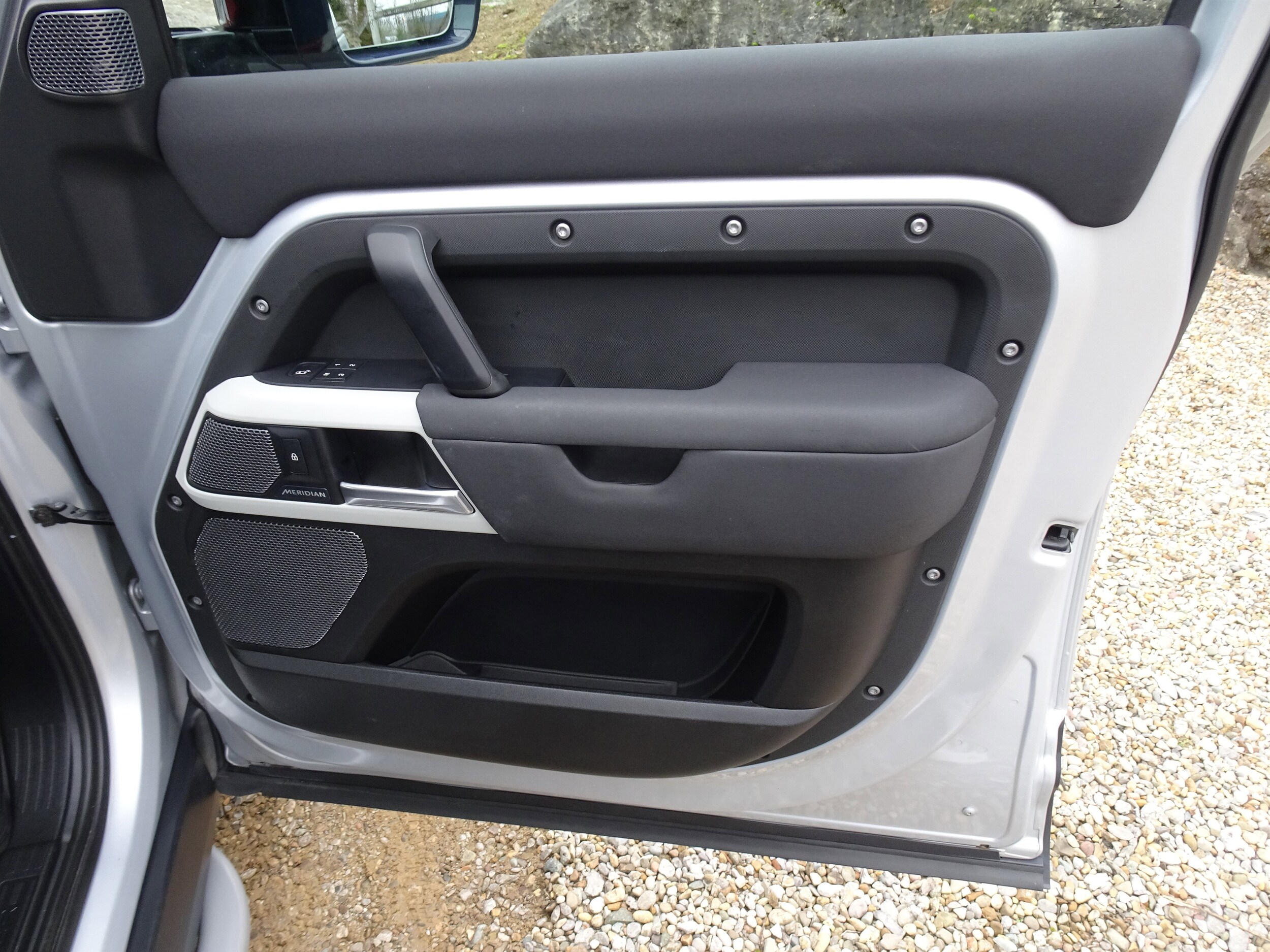 2020 Land Rover Defender SE - Photo 26