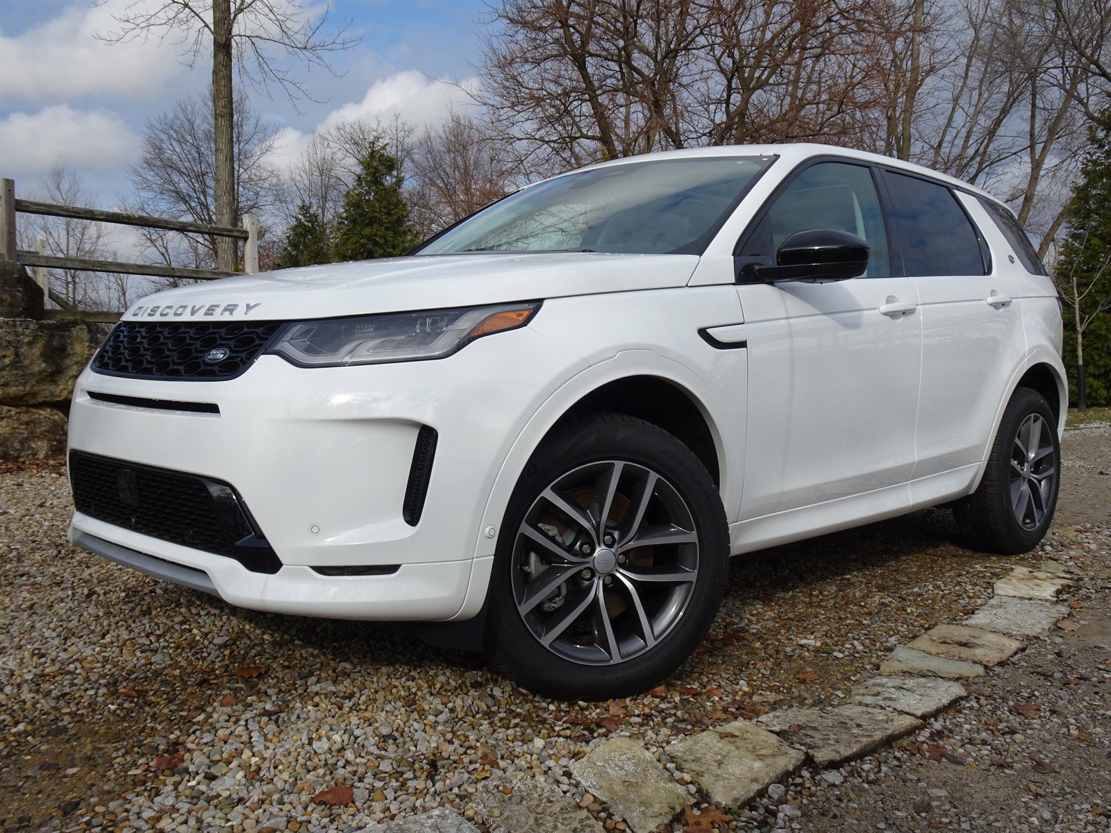 2025 Land Rover Discovery Sport S