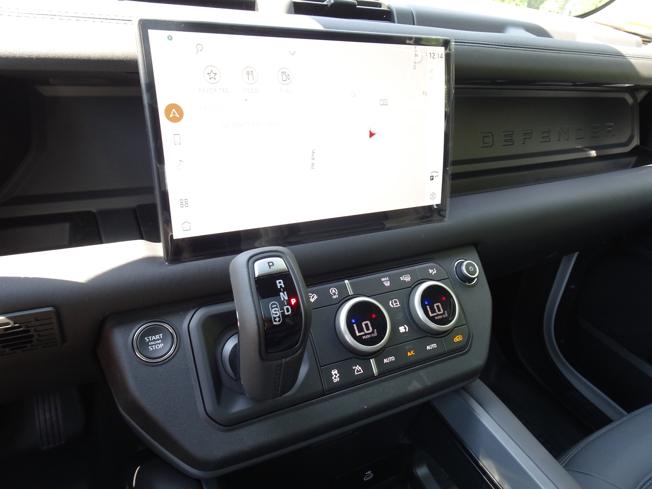 2025 Land Rover Defender S - Photo 13