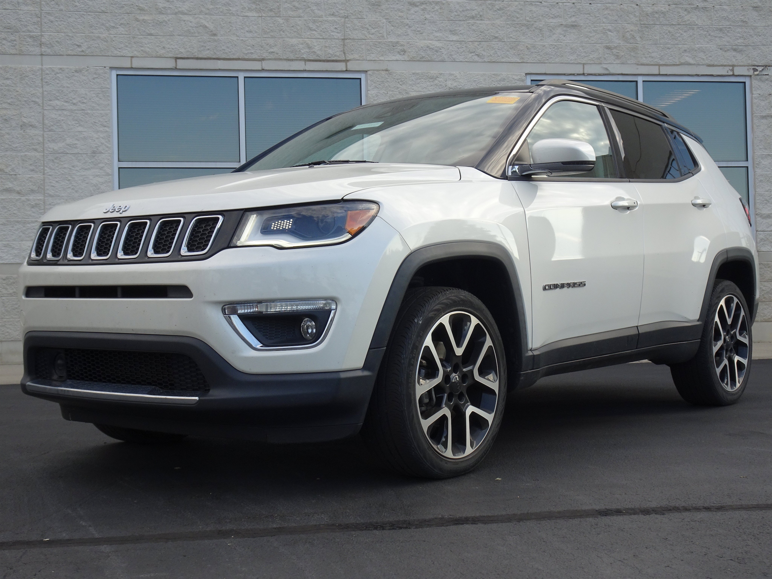 2021 Jeep Compass Limited 4X4's photo