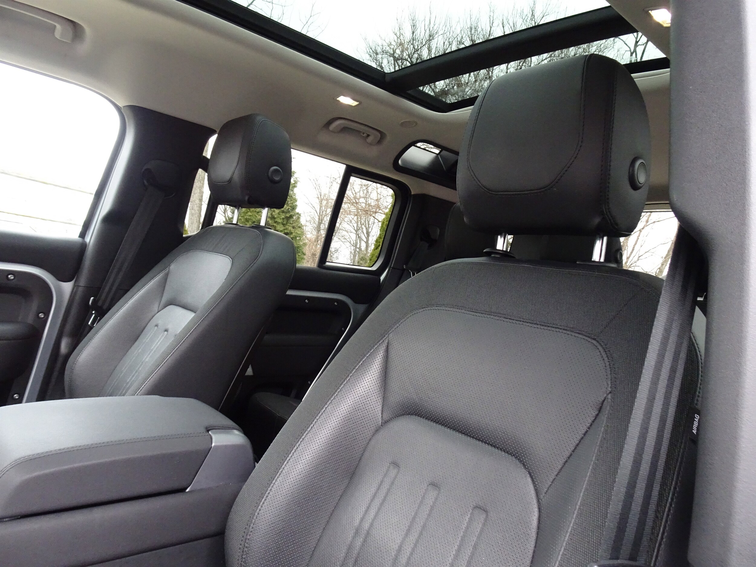 2020 Land Rover Defender SE - Photo 15