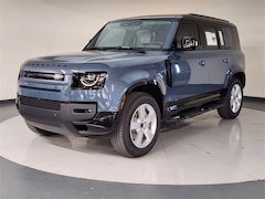 2026 Land Rover Defender 110 X-Dynamic SE SUV