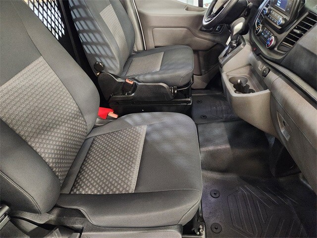 2024 Ford Transit photo 3