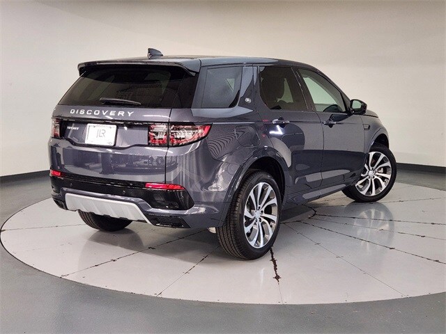 2025 Land Rover Discovery Sport S photo 2