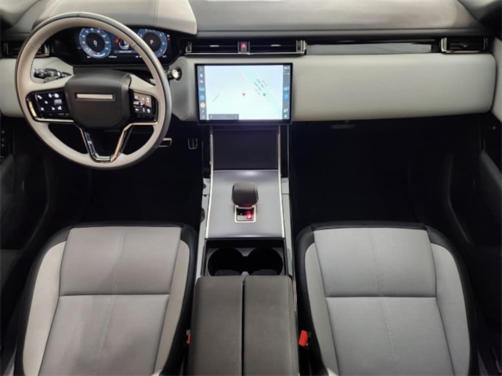 Used 2026 Land Rover Range Rover Velar P250 Dynamic SE SUV