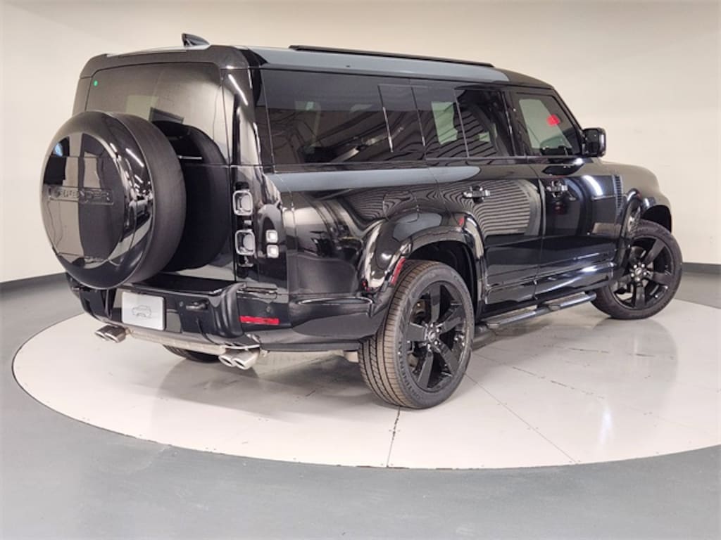 New 2025 Land Rover Defender 130 XV8 500PS SUV