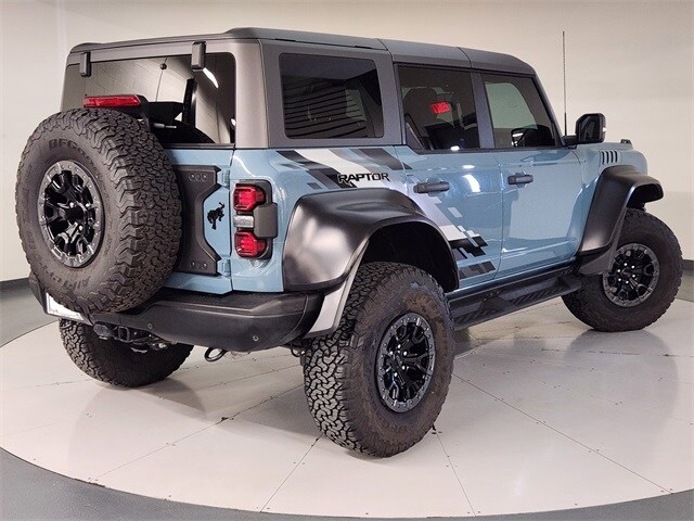 2023 Ford Bronco Raptor photo 2