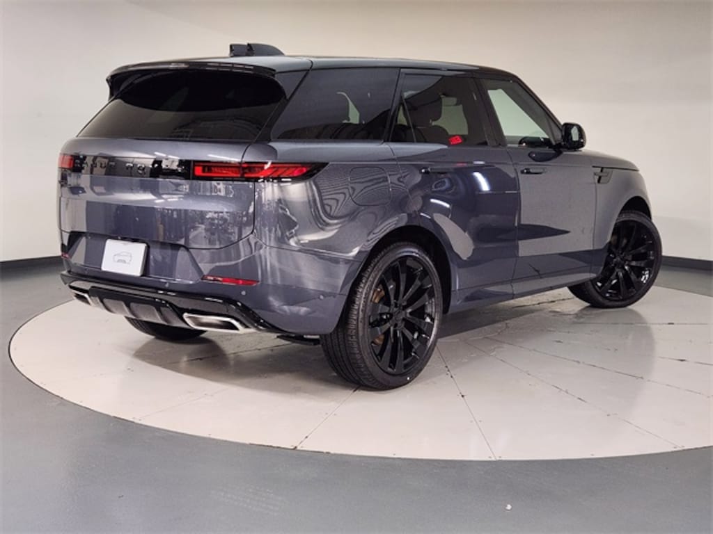 New 2026 Land Rover Range Rover Sport Dynamic SE SUV