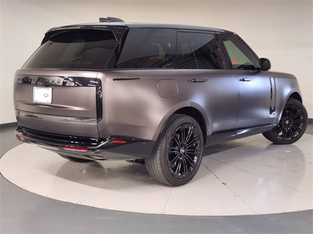 Used 2023 Land Rover Range Rover P400 SE SUV