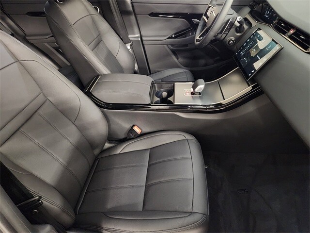 2026 Land Rover Range Rover Evoque S photo 3