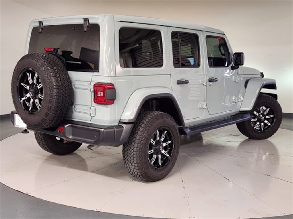 Used 2024 Jeep Wrangler Sahara SUV