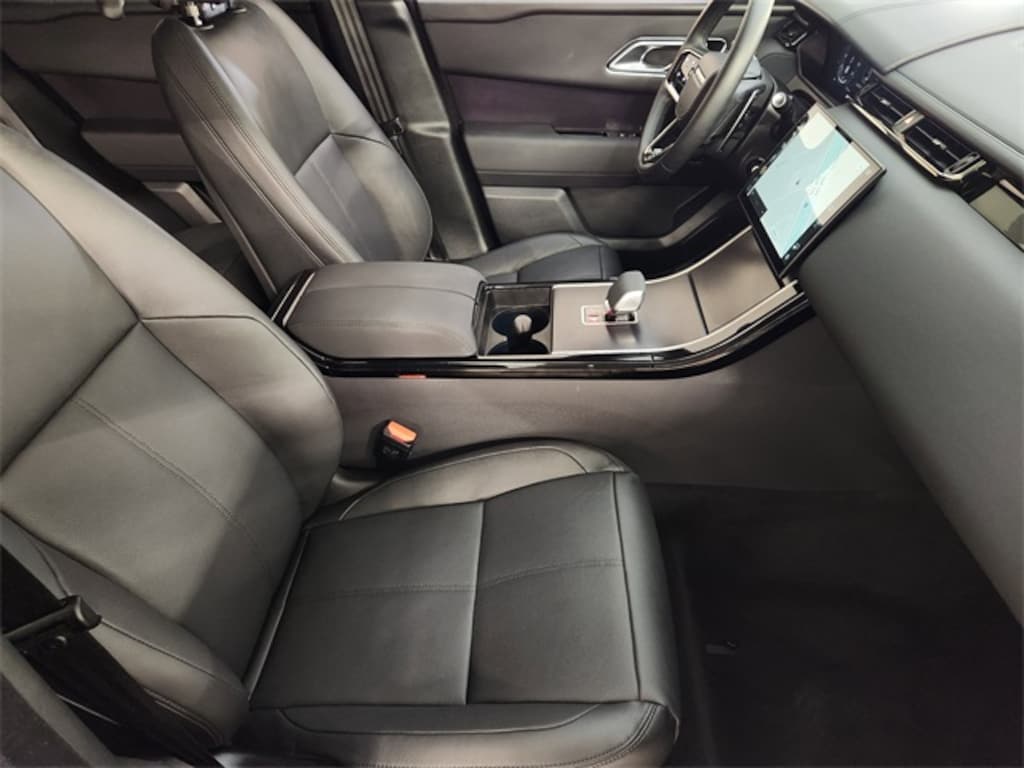 Used 2026 Land Rover Range Rover Velar P250 Dynamic SE SUV