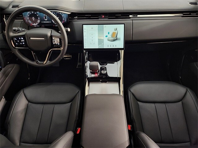 2025 Land Rover Range Rover Sport SE photo 4
