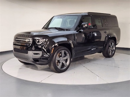 2024 Land Rover Defender 130 Outbound SUV