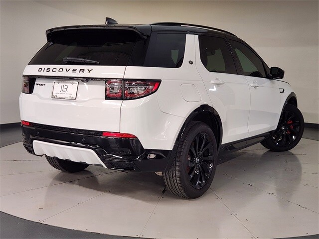 2025 Land Rover Discovery Sport Dynamic SE photo 2