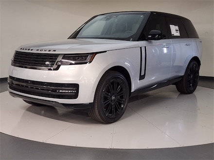 2025 Land Rover Range Rover P530 SE SUV