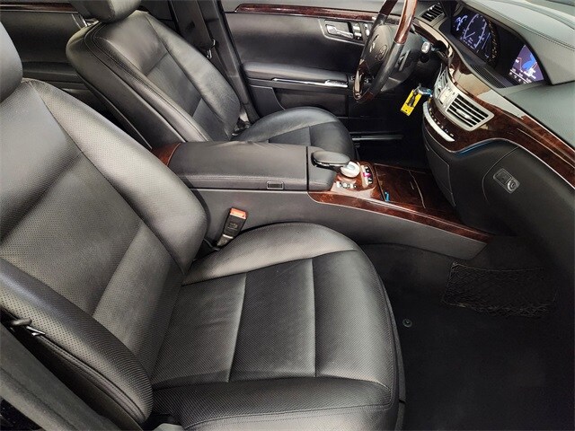2013 Mercedes Benz S 550 photo 3
