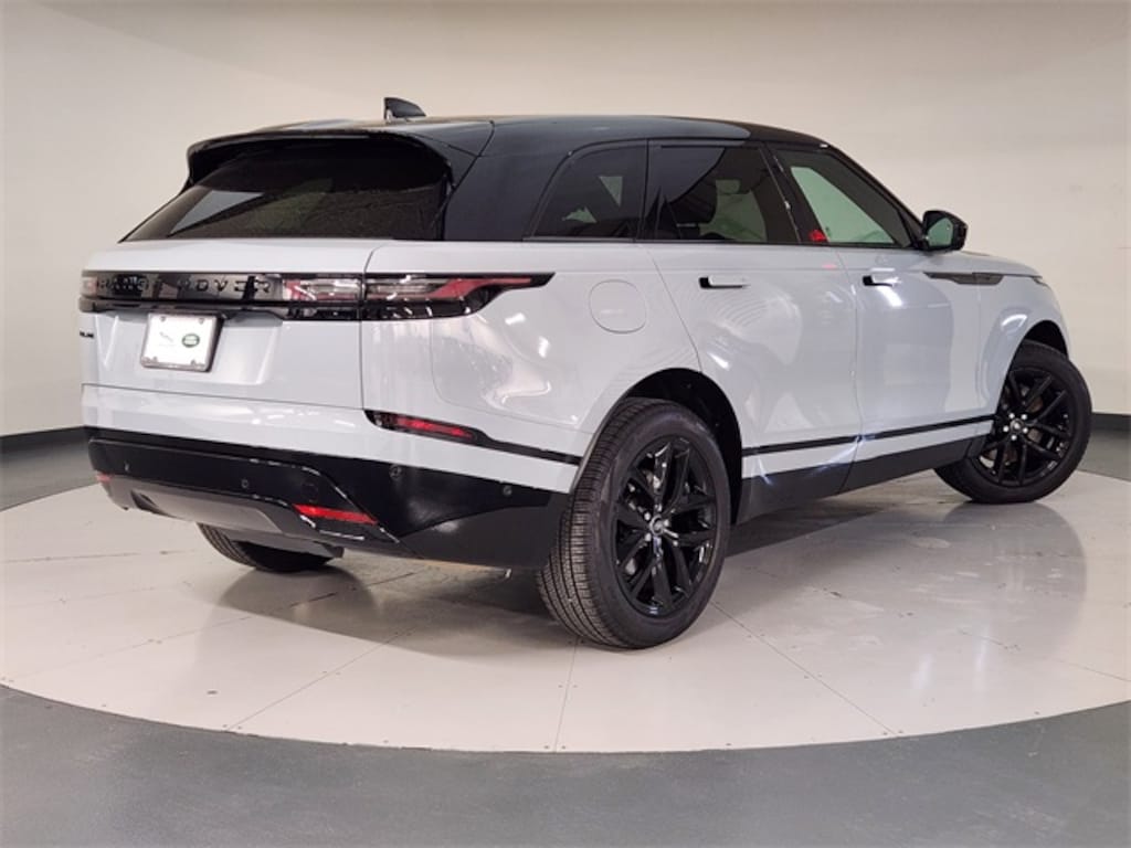 Used 2026 Land Rover Range Rover Velar P250 Dynamic SE SUV