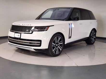 2023 Land Rover Range Rover P400 SE SWB SUV