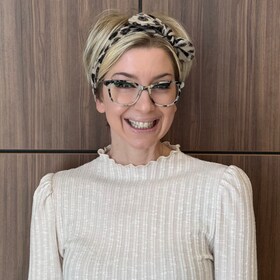 Staff member Brandie Black from ID_e329b0b95363