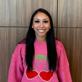 Staff member Roxanna Martinez from ID_b89646d41492