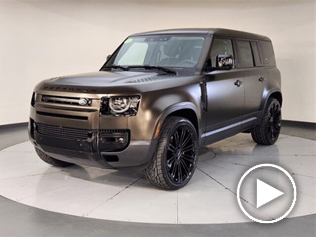 2024 Land Rover Defender 110 SE JLRCL Edition.jpg