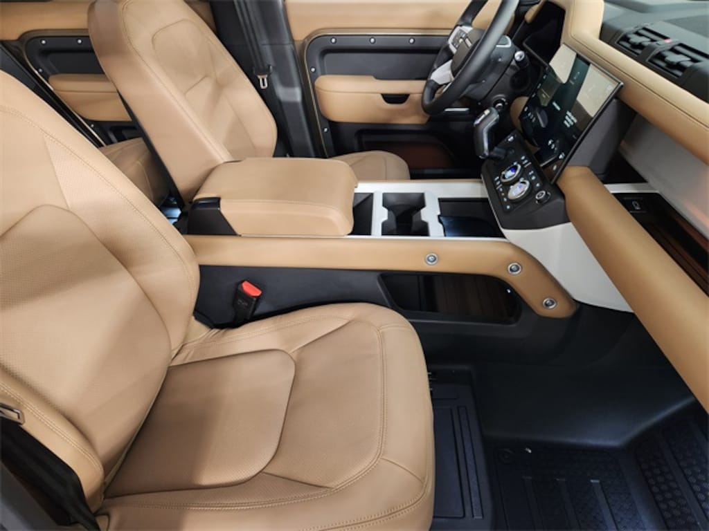 New 2026 Land Rover Defender 110 X-Dynamic SE SUV