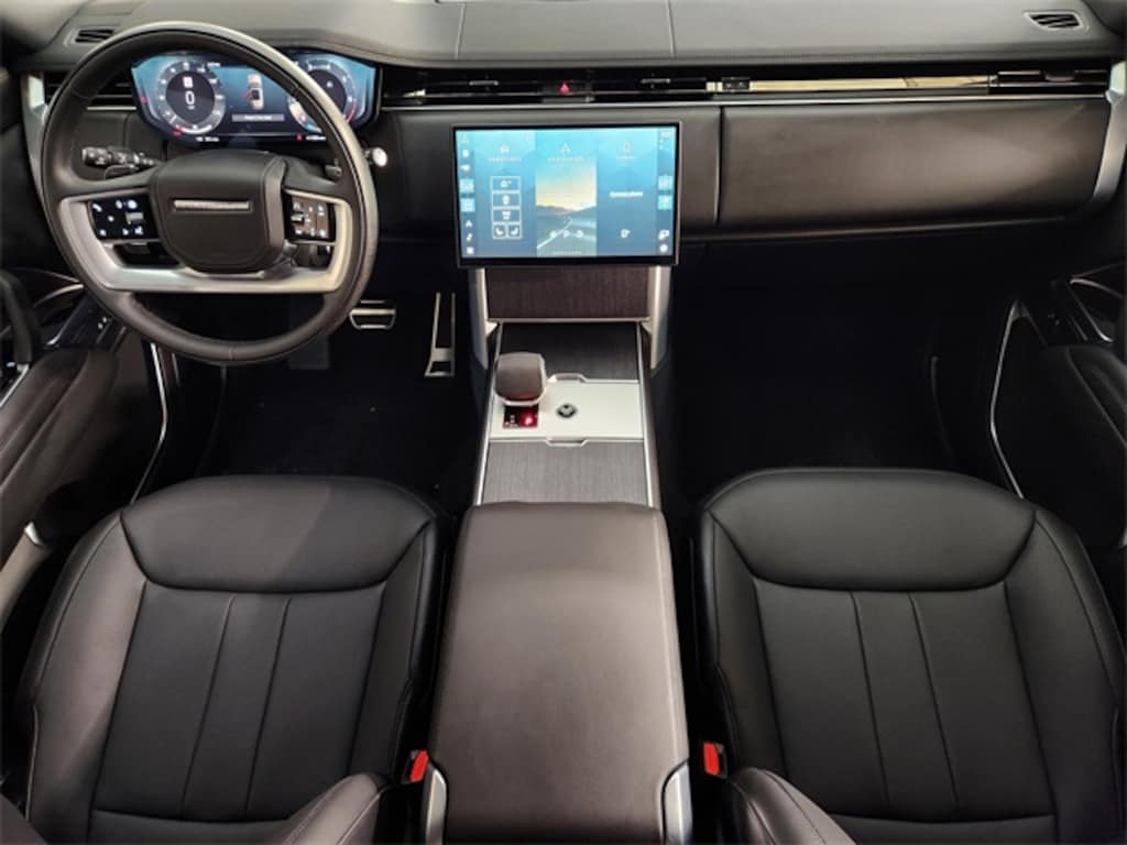 New 2025 Land Rover Range Rover SE SUV