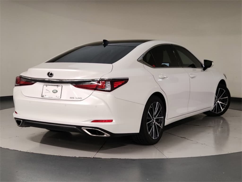 Used 2023 Lexus ES 350 Sedan