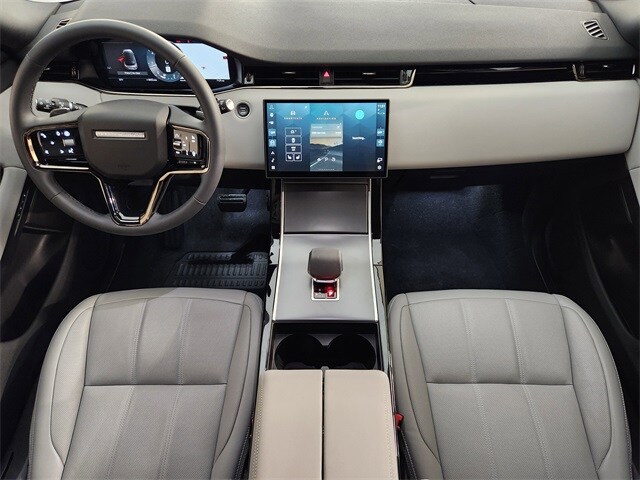 2026 Land Rover Range Rover Evoque S photo 4