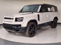 2026 Land Rover Defender 130 X-Dynamic SE SUV