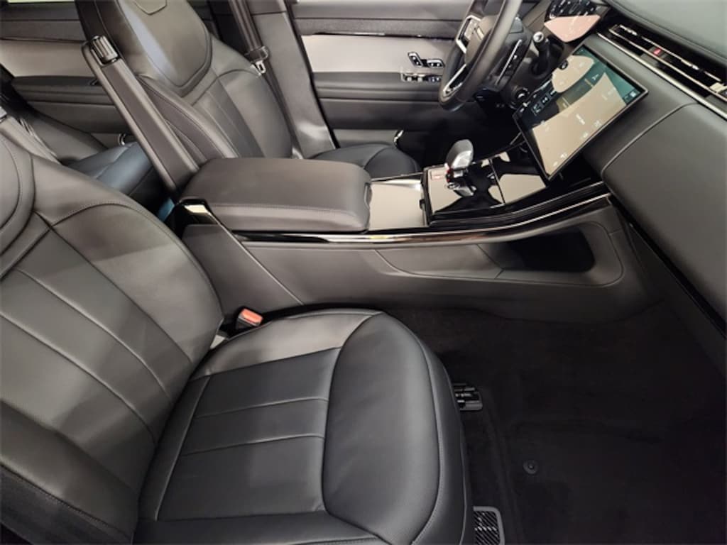 New 2025 Land Rover Range Rover Sport P360 SE SUV