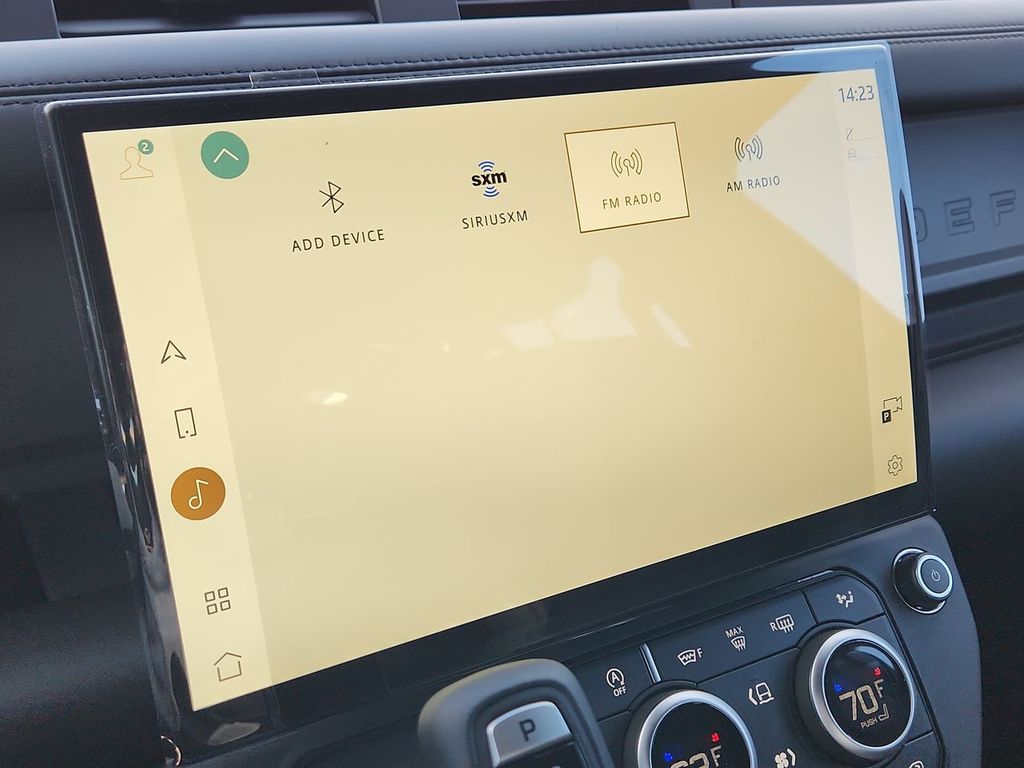 2026 Land Rover Defender V8 - Photo 15