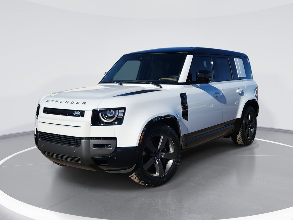 2026 Land Rover Defender 110 V8 P525's photo