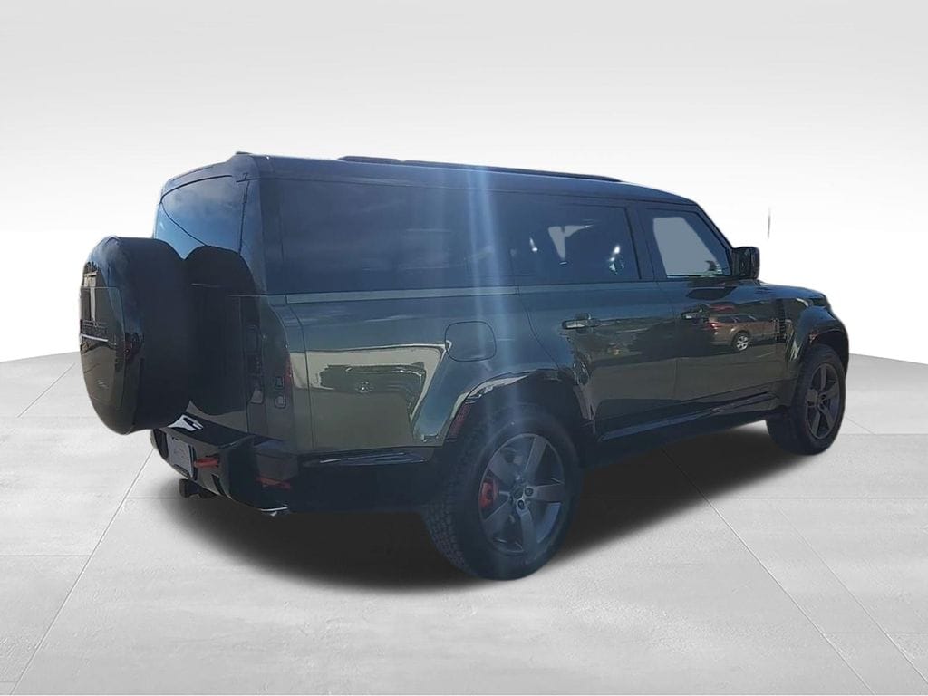 2026 Land Rover Defender X - Photo 6